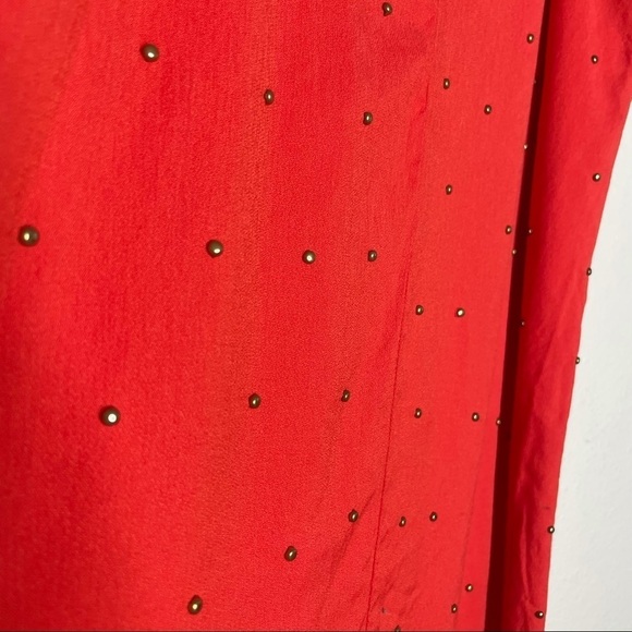 Knot Sisters Coral Studded Medium Dress - Picture 3 of 4